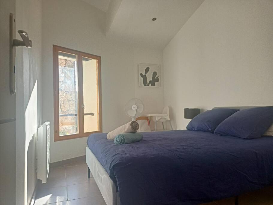 Le Clos Du Pin Thezan-les-Beziers Bagian luar foto